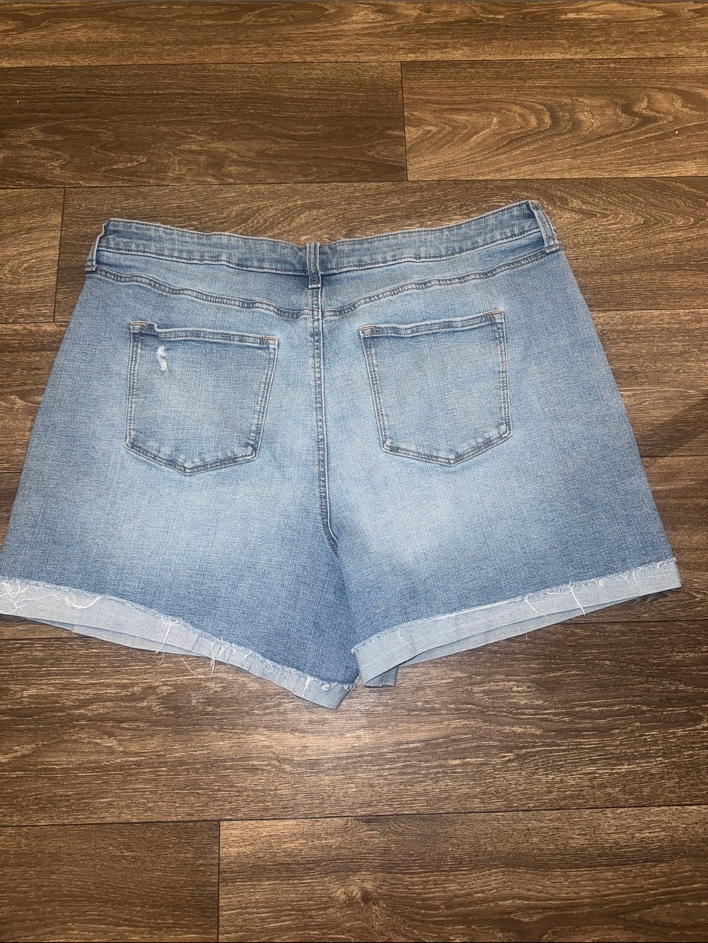 Sonoma Light Wash Denim Shorts - Picture 4 of 7